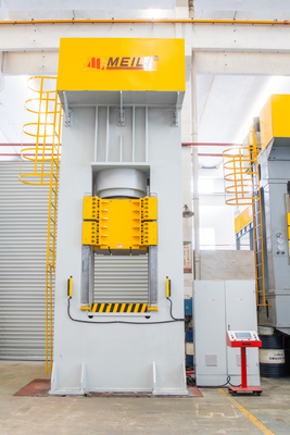 Prasa hydrauliczna z serwomechanizmem 1000T H do panelu energii wodorowej