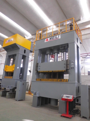 Prasa hydrauliczna 630Ton H Frame Servo Composite Prasa hydrauliczna